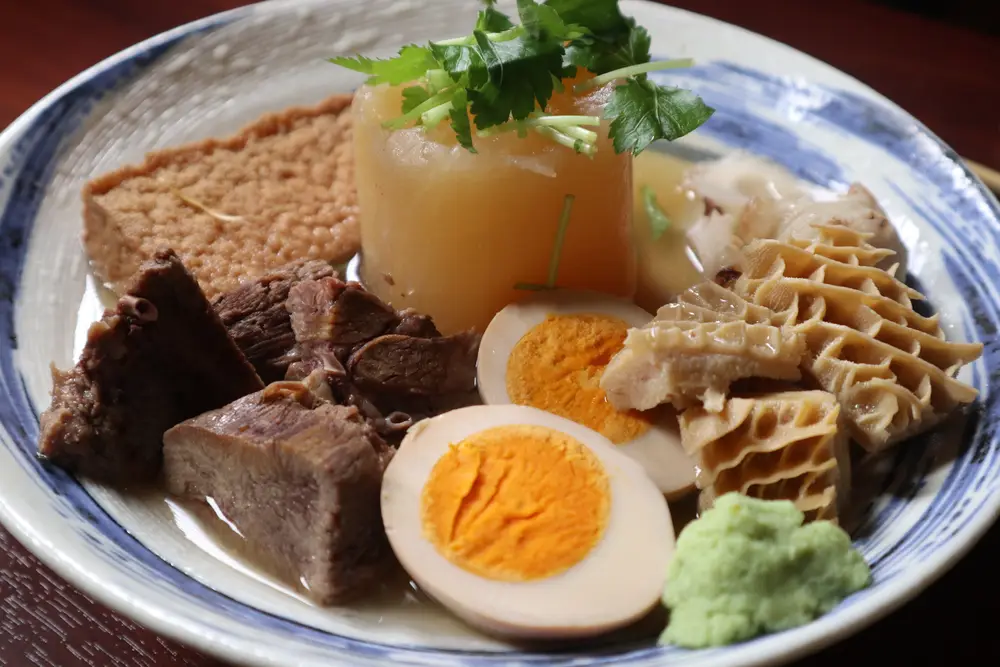 牛出汁の肉おでん